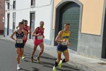 Nueva victoria de Rubén Palomeque en los 10 Km. Urbanos Ciudad de Telde (Foto Francisco Javier Santana y TA)